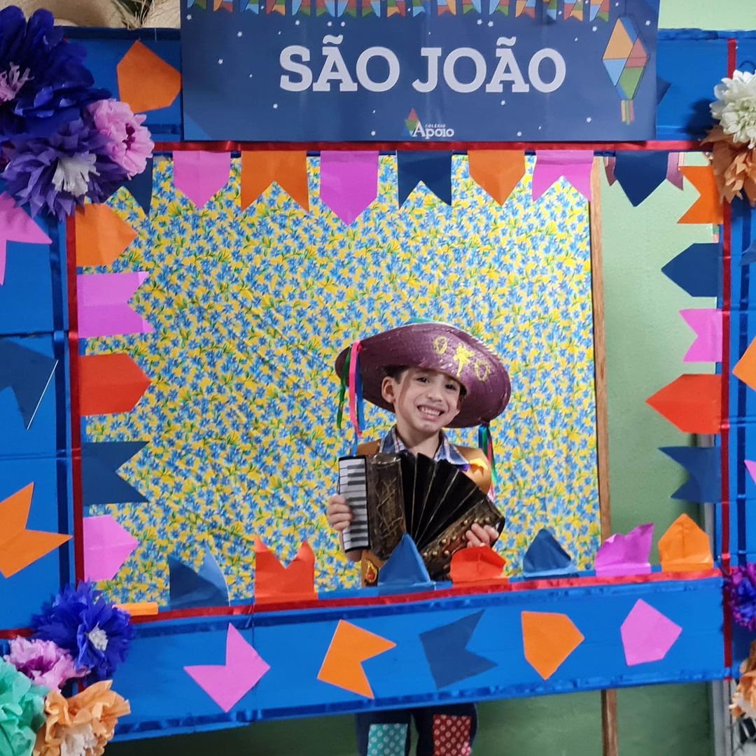 Notícia Colégio Apoio